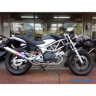 Honda VTR250FI Water-cooled 4-cycle V-Twin 250cc Moriwaki titanium muffler Black