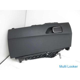 2016 BMW 118i 1R15 F20 glove box