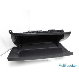 2016 BMW 118i 1R15 F20 glove box