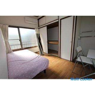1 minute walk from the station! A safe share house even if you return late!