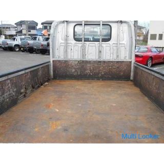 2006 Atlas 2 tons stacked flat body clutchless keyless