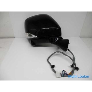 2015 Elgrand HWS PE52 Right door mirror with camera