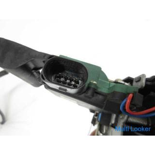 2002 New Beetle 9C AQY right door lock