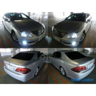 ☆ 200 series Toyota Crown! 64,000km harmonic drive full seg genuine multi moon roof ☆