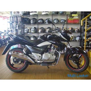 Suzuki GSR250 (black)