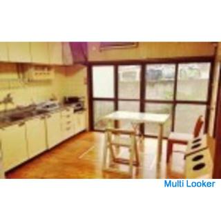 5 minutes walk from Takadanobaba station in Shinjuku, Tokyo! You can move into a student-only share 