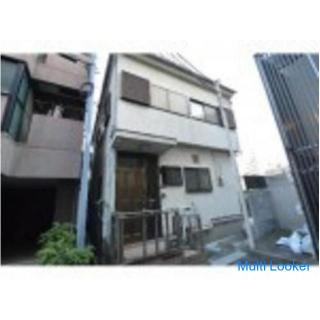 5 minutes walk from Takadanobaba station in Shinjuku, Tokyo! You can move into a student-only share 