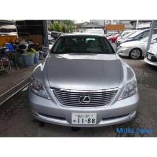 Lexus LS460 *Leather *HID *Smart key *Pure navigation *B camera *CD *ETC *PW/Air seat *Pure AW