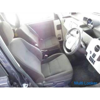 Toyota Spade *30.000 km *Smart key *Left power slur *Navi *B camera *DTV *CD *ETC *D seat heater