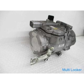 2014 Toyota Voxy air conditioner compressor