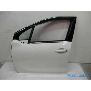 25 years Peugeot 208 A95F01 Left front door panel