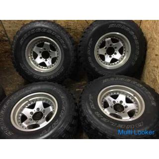 [BS DUELER M/T LT285/75R16] 4 spiked tires [BERG outside 16 inches 8J6HPCD139.7-10] Bali groove Lank