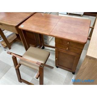 Folding desk + chair set