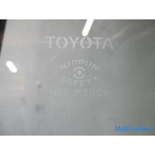 2014 Toyota Aqua NHP10 left rear door