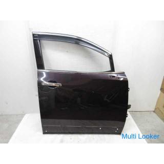 2012 Nissan Elgrand TE52 right front door panel
