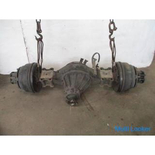 2013 Isuzu Elf TKG-NHR85AN Rear differential housing