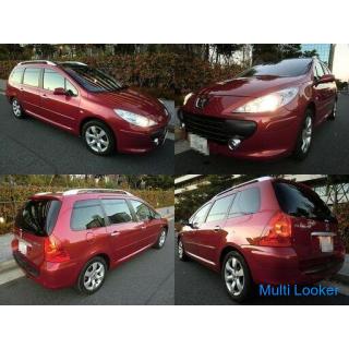 Peugeot 307 SW 2.0 running 61.000 km. 7-seater. Glass roof. Full-segment TV navigation