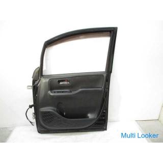 2014 Toyota Voxy ZWR80G R80 right front door