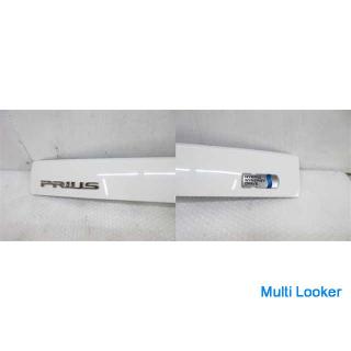 2010 Toyota Prius ZVW30 backdoor garnish