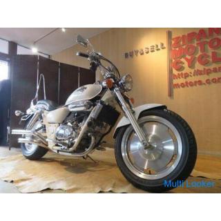 HONDA V-TWIN MAGNA MC29 250cc 29.583 km. White