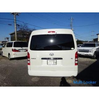 Toyota Hiace * Chief * 10-seater * HID * Keyless * Left power sla * Navi * One Seg TV * DVD * CD * E