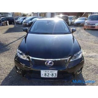 Lexus * CT200h * LED headlight * Smart key * Pure navigation * Back camera * TV * DVD * CD * ETC * C