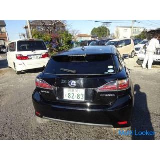Lexus * CT200h * LED headlight * Smart key * Pure navigation * Back camera * TV * DVD * CD * ETC * C