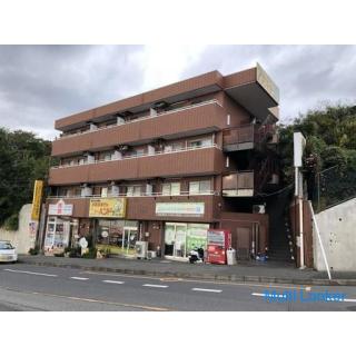 It is a property with furniture and home appliances! Unemployed people, elderly people, people on we