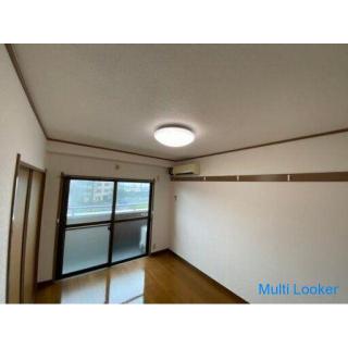 It is a property with furniture and home appliances! Unemployed people, elderly people, people on we