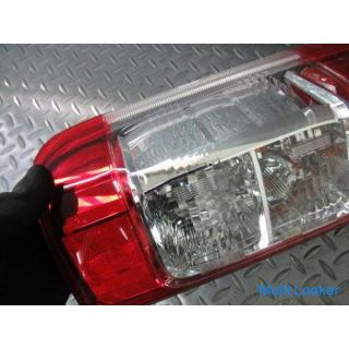 Toyota genuine 200 series Hiace 4 type 5 type tail light lamp lens left side KOITO 26-140 No cracks 
