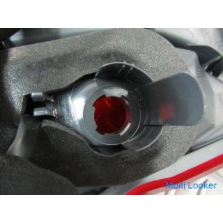 Toyota genuine 200 series Hiace 4 type 5 type tail light lamp lens left side KOITO 26-140 No cracks 