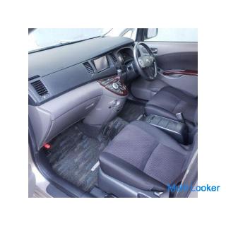 Toyota Isis Platana G Edition 68.000 km. Both Sides Power Slide Door External HDD Navigation & F