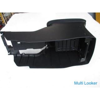 2006 Mitsubishi Outlander CW5W Center Console