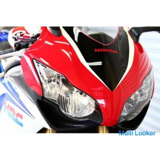 CBR1000RR / SC59 / 17.590 km. / Tricolor / Good condition / No repair history / Loan OK / Full power