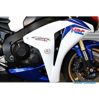 CBR1000RR / SC59 / 17.590 km. / Tricolor / Good condition / No repair history / Loan OK / Full power