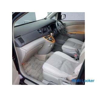 Toyota Isis GU Selection 4WD 16.000 km. Both Sides Sliding Door Rear Power Gate Genuine HDD Navigati