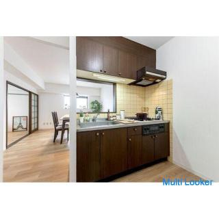 Free rent 3 month campaign! First come, first served! Corner room! Free high speed internet! There i