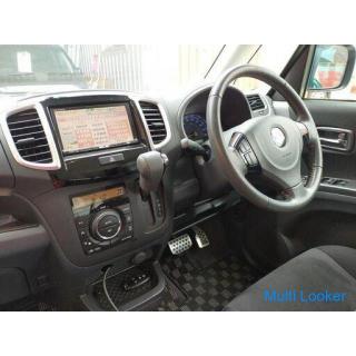 One-owner ultra-low driving !! Powerful on both sides ☆ Solio Popular black & white