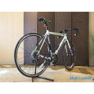 CANNONDALE SUPERSIX EVO 18-speed White Carbon Frame Shimano 105 Road Bike