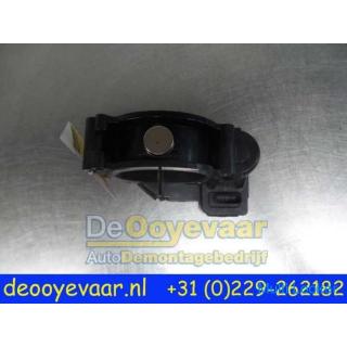 Mercedes E-Class throttle body - Used