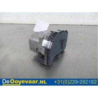 Audi Q8 throttle body - Used