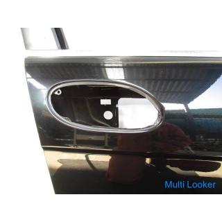 2005 BMW 7 E65 HL48 Right front door panel