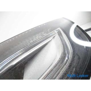 2012 Audi A4 8K CDN right headlight