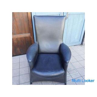 It is a genuine leather armchair & ottoman from Austrian luxury furniture brand WITTMANN! A pers