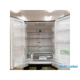Hitachi 565L 6-door refrigerator R-M5700D. Made in 2013. Cleaned and operation confirmed. Second-han