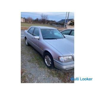 1995 Mercedes C220 - 83.000 km.