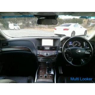 ★ Nissan ★ Fuga ★ 370GT ★ With side and back camera ★ 3700cc ★ 5-seater ★
