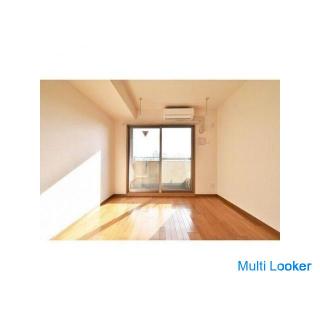 With the start of the contract in February, you can move in with only the daily rent + March / April
