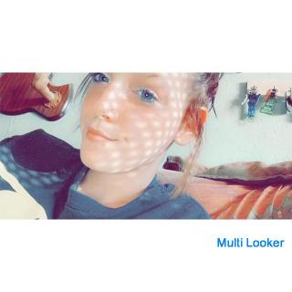 Hello. i am Ellie. i am from California. i live in Tokyo now like a student.