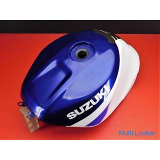 Good Condition ☆ Suzuki GSX-R1000 GT74A K1 / K2 Genuine Fuel Gasoline Tank